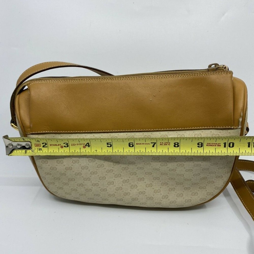 GUCCI Vintage Beige Coated Canvas/ Leather Crossbo - Picture 3 of 12
